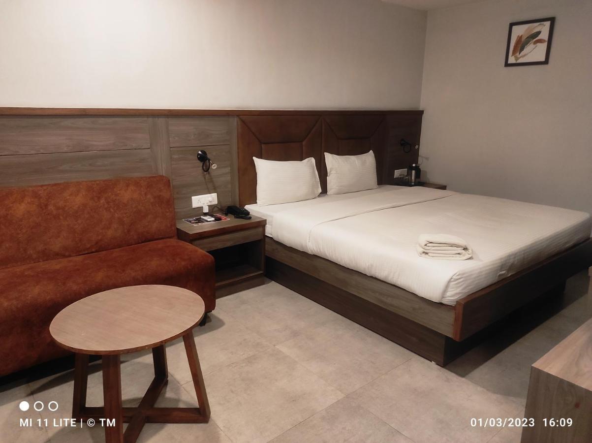 ג'משדפור Hotel K79 מראה חיצוני תמונה