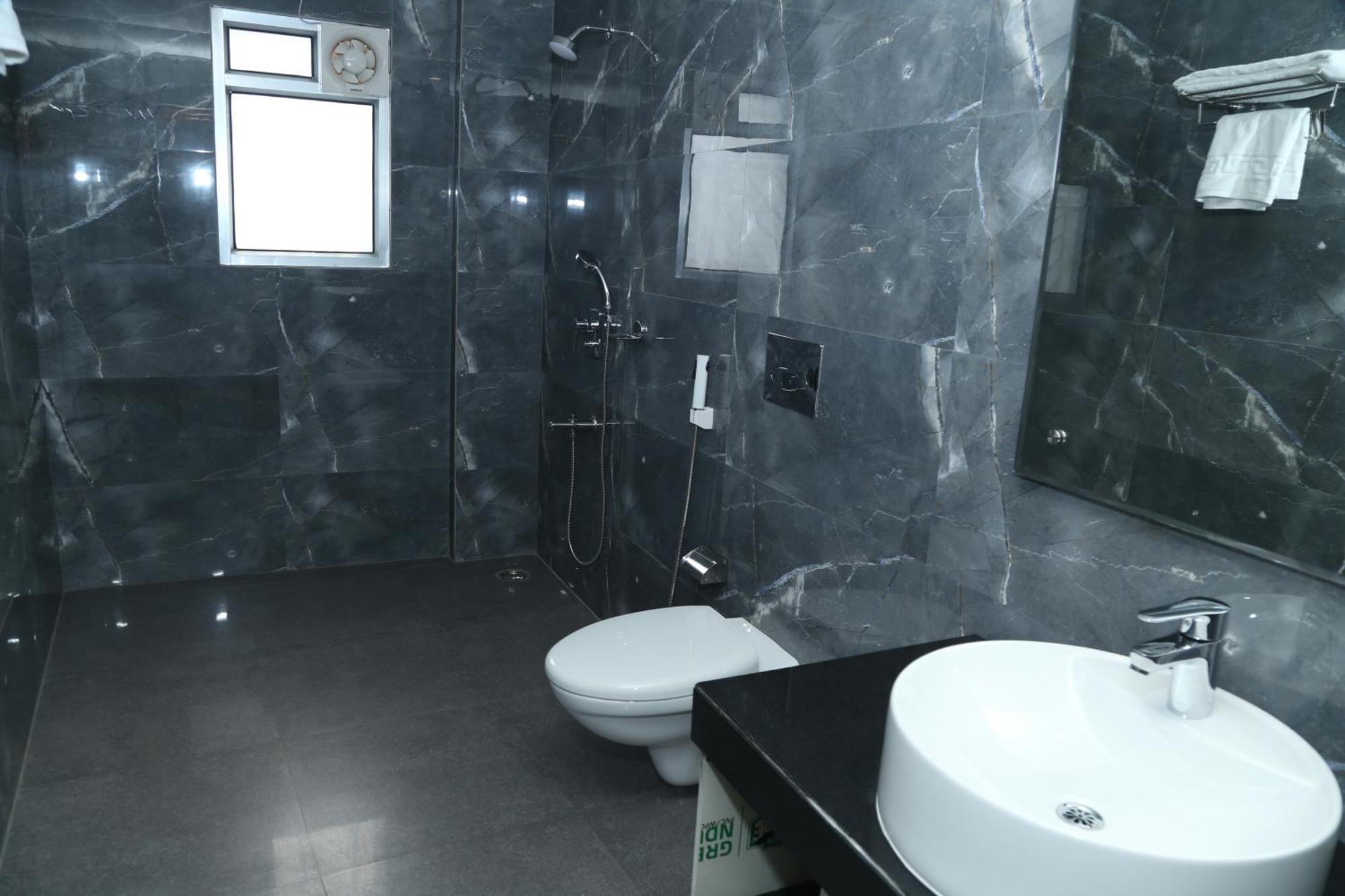 ג'משדפור Hotel K79 מראה חיצוני תמונה